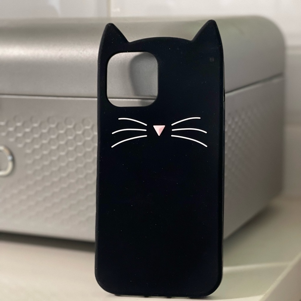 iPhone 12 Pro Max phone case